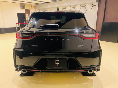 2025 Lexus LBX photo 7