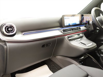 2024 Mercedes-BENZ V-CLASS — миниатюра 17
