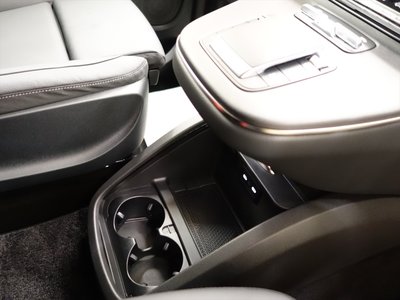 2024 Mercedes-BENZ V-CLASS — миниатюра 27