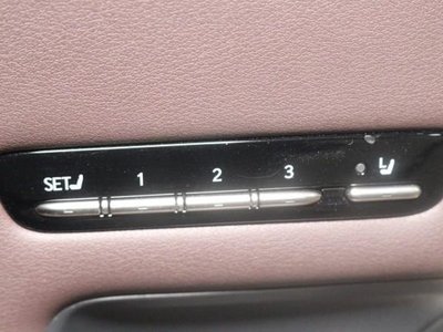 2018 Lexus LS photo 12