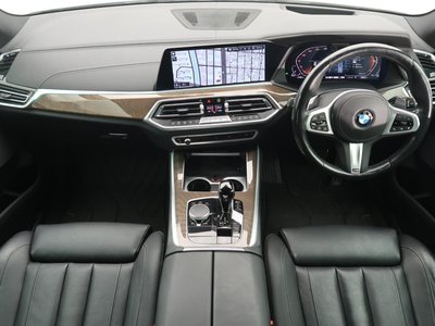 صورة 2 لـ 2021 BMW X5