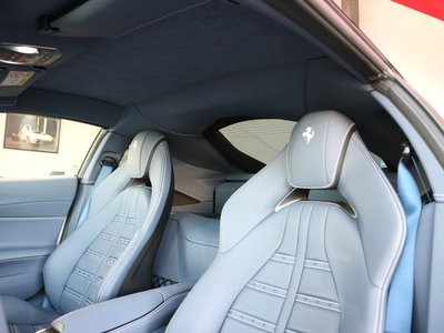 2020 Ferrari 812 SUPERFAST 缩略图 23