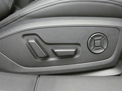 2025 AUDI A6 thumbnail 44
