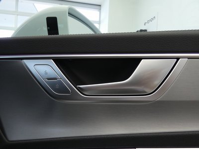 2025 AUDI A6 thumbnail 64