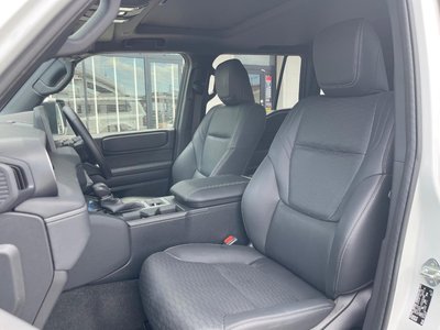 صورة 55 لـ 2025 Toyota LAND CRUISER 250