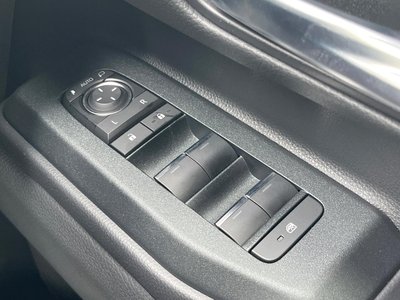 صورة 23 لـ 2025 Toyota LAND CRUISER 250