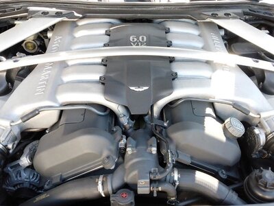2005 Aston Martin DB9 照片 23