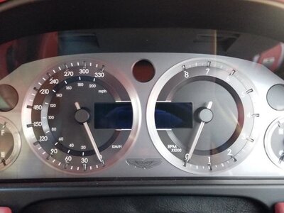 2005 Aston Martin DB9 照片 29