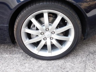 2005 Aston Martin DB9 照片 40