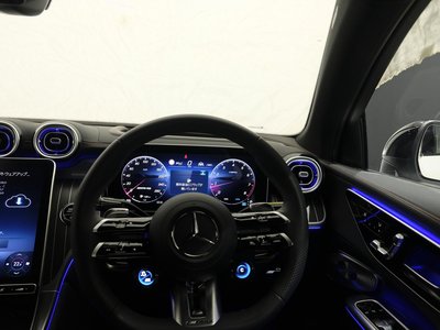 صورة 11 لـ 2025 Mercedes-BENZ GLC AMG