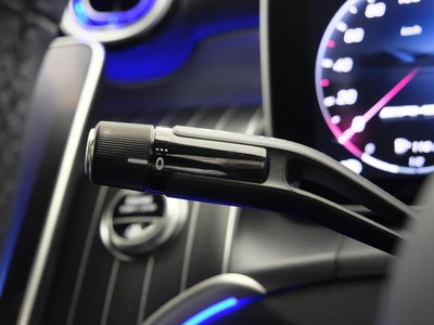 صورة 15 لـ 2025 Mercedes-BENZ GLC AMG