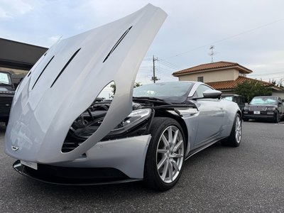 2018 Aston Martin DB11 — фото 19