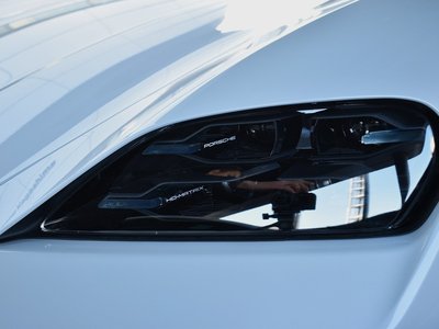 2025 Porsche TAYCAN — миниатюра 22