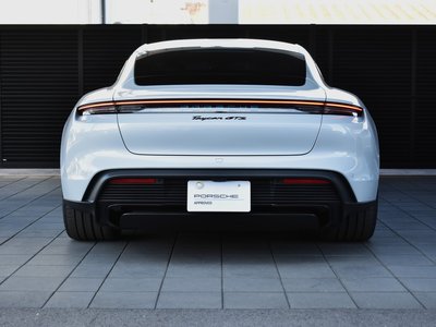 2025 Porsche TAYCAN — миниатюра 11