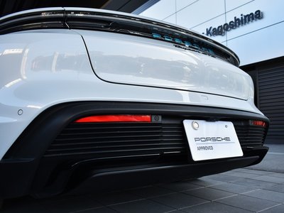 2025 Porsche TAYCAN — миниатюра 20