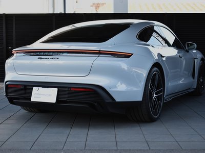 2025 Porsche TAYCAN — миниатюра 7