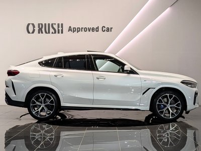 2023 BMW X6 photo 3