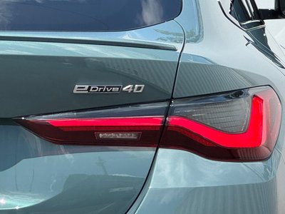 2025 BMW I4 — фото 12