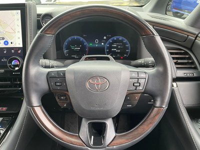 صورة 15 لـ 2024 Toyota ALPHARD