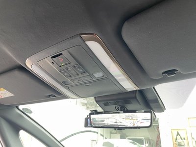 صورة 37 لـ 2024 Toyota ALPHARD
