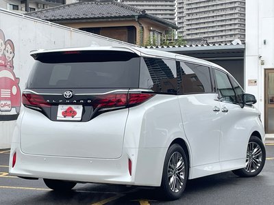 صورة 8 لـ 2024 Toyota ALPHARD