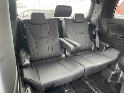 صورة 23 لـ 2024 Toyota ALPHARD