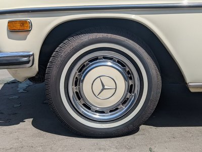 1975 Mercedes-BENZ MEDIUM-CLASS photo 13