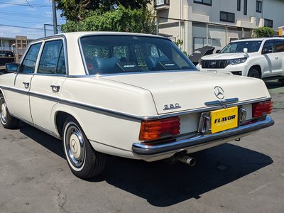 1975 Mercedes-BENZ MEDIUM-CLASS photo 4