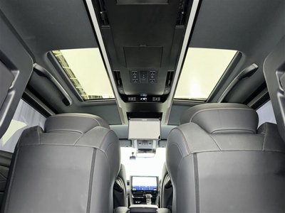 صورة 10 لـ 2024 Toyota ALPHARD