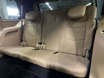 صورة 11 لـ 2020 Cadillac ESCALADE