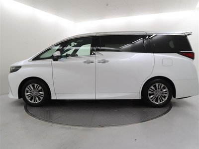2025 Toyota ALPHARD 照片 3