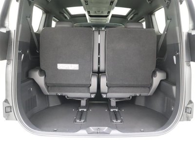 2025 Toyota ALPHARD 照片 19