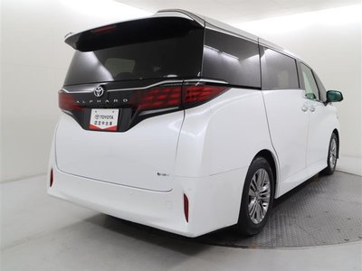 2025 Toyota ALPHARD 照片 4