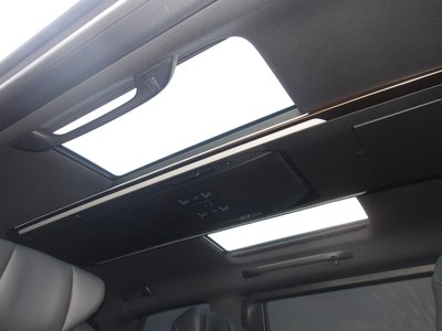 2026 Toyota ALPHARD 照片 28