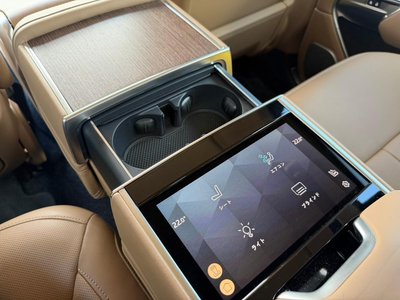 2025 LAND Rover RANGE ROVER thumbnail 110