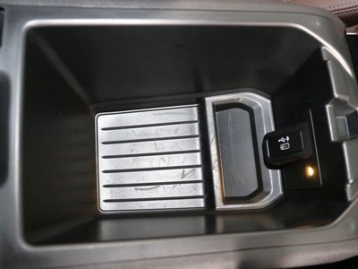 2022 BMW X4 thumbnail 46