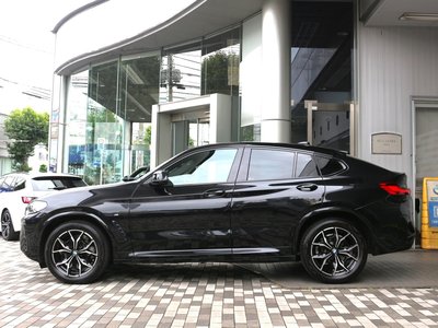 2022 BMW X4 photo 8