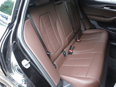 2022 BMW X4 thumbnail 22