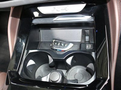 2022 BMW X4 thumbnail 45