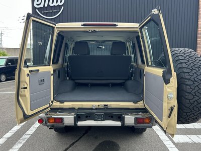2015 Toyota LAND CRUISER 70 thumbnail 33