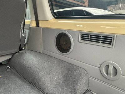 2015 Toyota LAND CRUISER 70 thumbnail 38