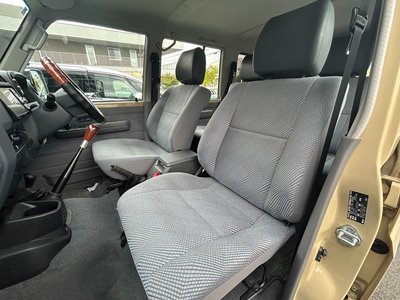 2015 Toyota LAND CRUISER 70 thumbnail 45