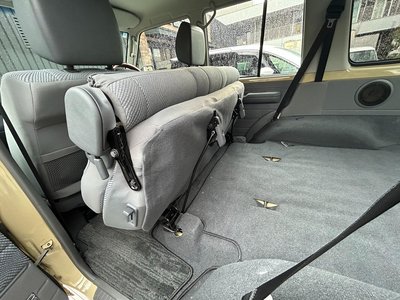 2015 Toyota LAND CRUISER 70 thumbnail 48