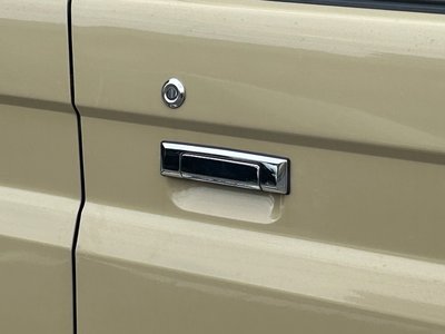 2015 Toyota LAND CRUISER 70 thumbnail 59