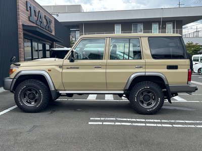 2015 Toyota LAND CRUISER 70 thumbnail 68