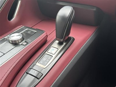 2024 Lexus LC CONVERTIBLE photo 11