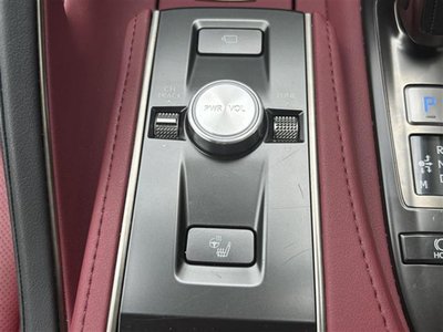 2024 Lexus LC CONVERTIBLE thumbnail 24