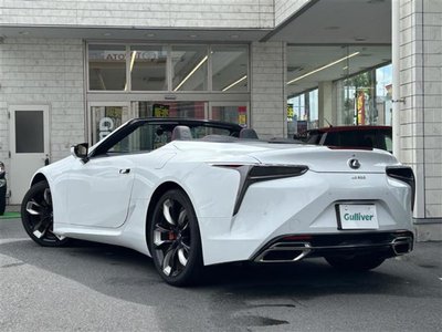2024 Lexus LC CONVERTIBLE photo 3