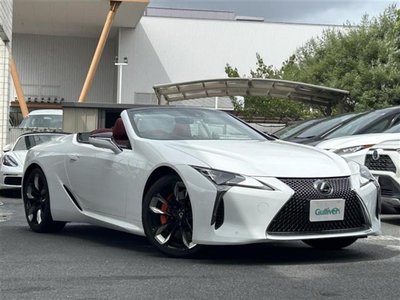 2024 Lexus LC CONVERTIBLE photo 2