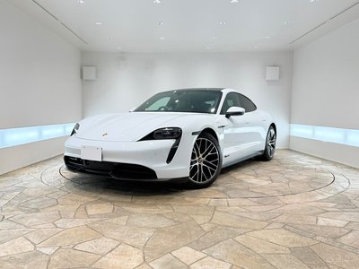 2021 Porsche TAYCAN photo 1